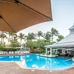 Comfort Suites Paradise Island 